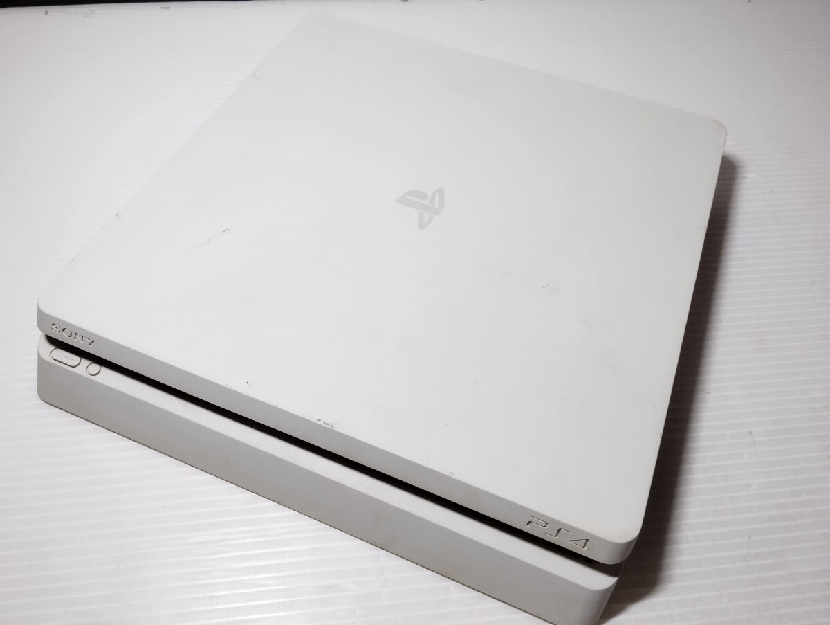 GH-002 1円スタート PS4 CUH-2000A 初期化済み PlayStation4 GH-002 1円スタート PS4 CUH-2000A 初期化済み PlayStation4