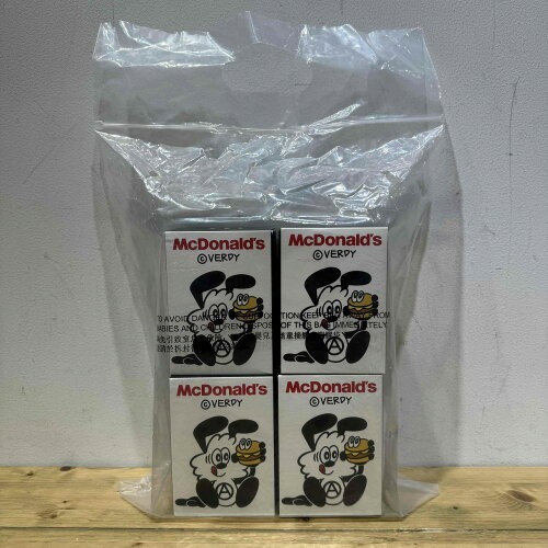 香港限定 Verdy x McDonalds VICK マクドナルド フィギュア Verdy Vick x Mcdonald Figure 4 Pcs Set Limited Hong Kong