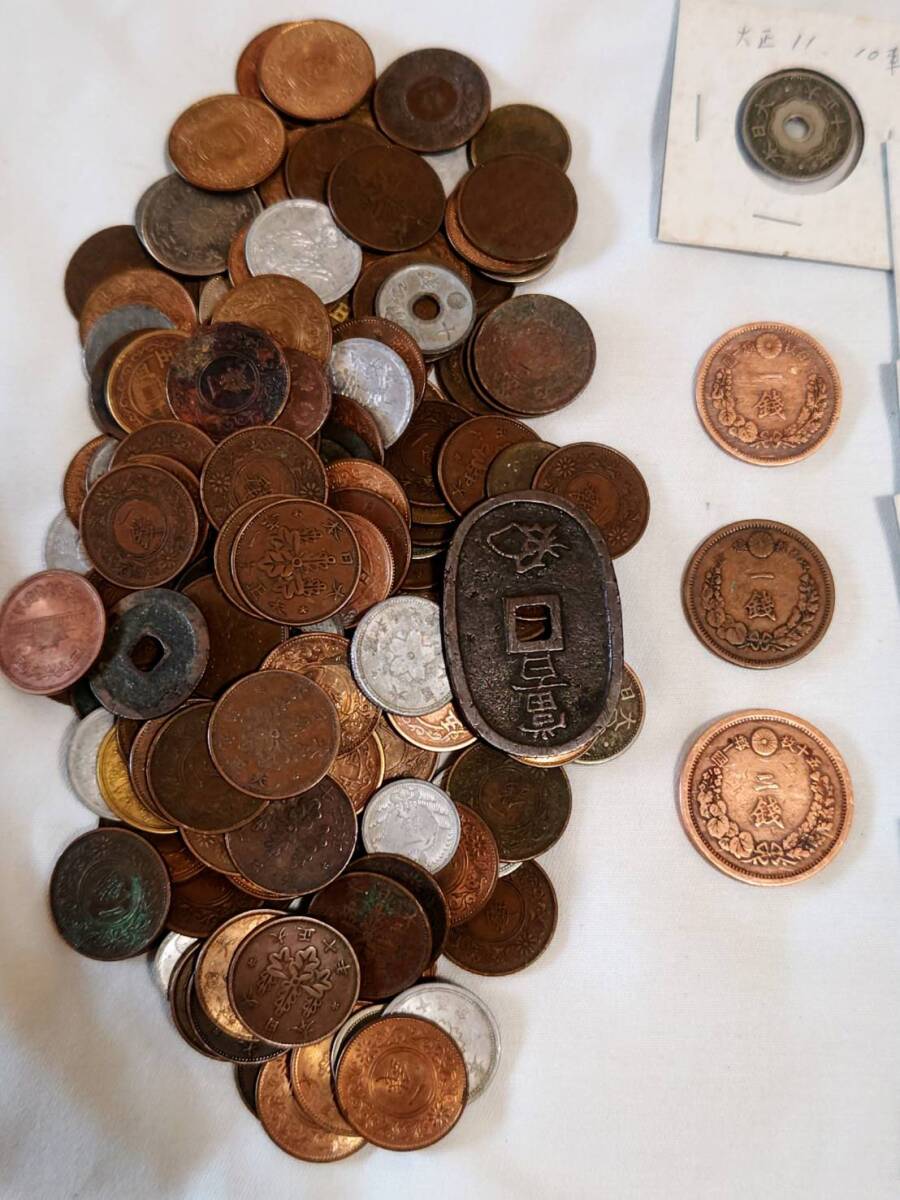 古銭】日本 古紙幣 古銭 まとめ売り 一銭 二銭 銅貨 寛永通貨 古銭】日本 古紙幣 古銭 まとめ売り 一銭 二銭 銅貨 寛永通貨