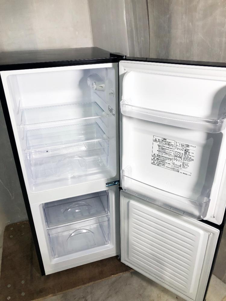 送料無料☆2024年製☆美品 中古☆ニトリ☆生活家電☆ブラック2点 送料無料☆2024年製☆美品 中古☆ニトリ☆生活家電☆ブラック2点