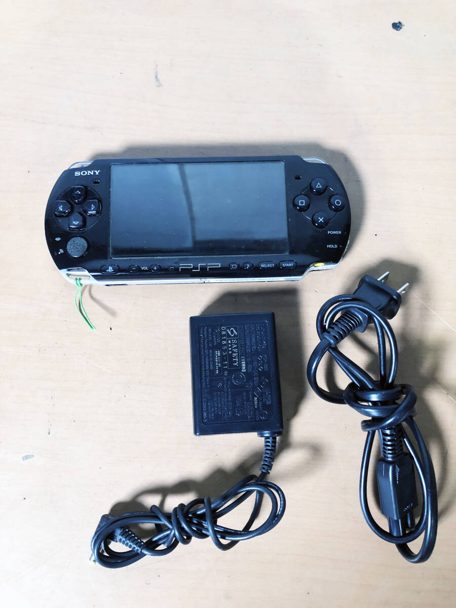 中古☆SONY PSP-3000 プレイステーションポータブル 本体【PSP 中古☆SONY PSP-3000 プレイステーションポータブル 本体【PSP