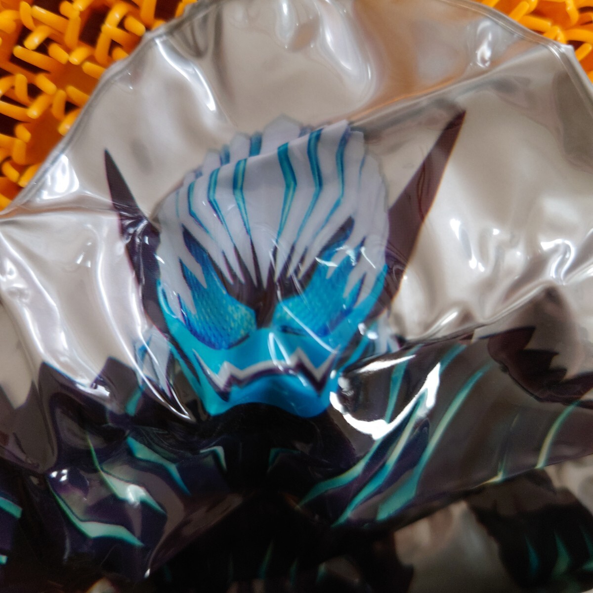 仮面ライダーリバイス　ビッグサイズエアーコレクション　悪魔バイス_画像2