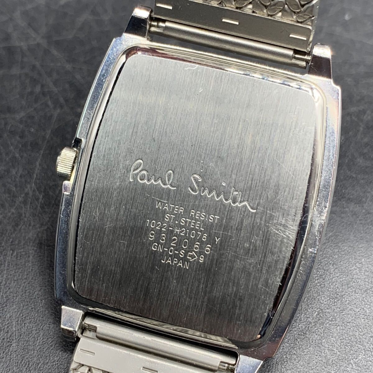 M879 電池交換済み Paul Smith ポールスミス 腕時計 1022-H21076 M879 電池交換済み Paul Smith ポールスミス 腕時計 1022-H21076