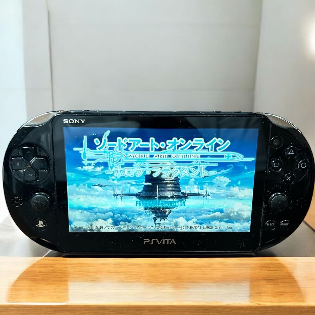 ☆稼動品☆ SONY PSVITA PCH-2000 PCH-2000 ブラック ソニー ☆稼動品☆ SONY PSVITA PCH-2000 PCH-2000 ブラック ソニー