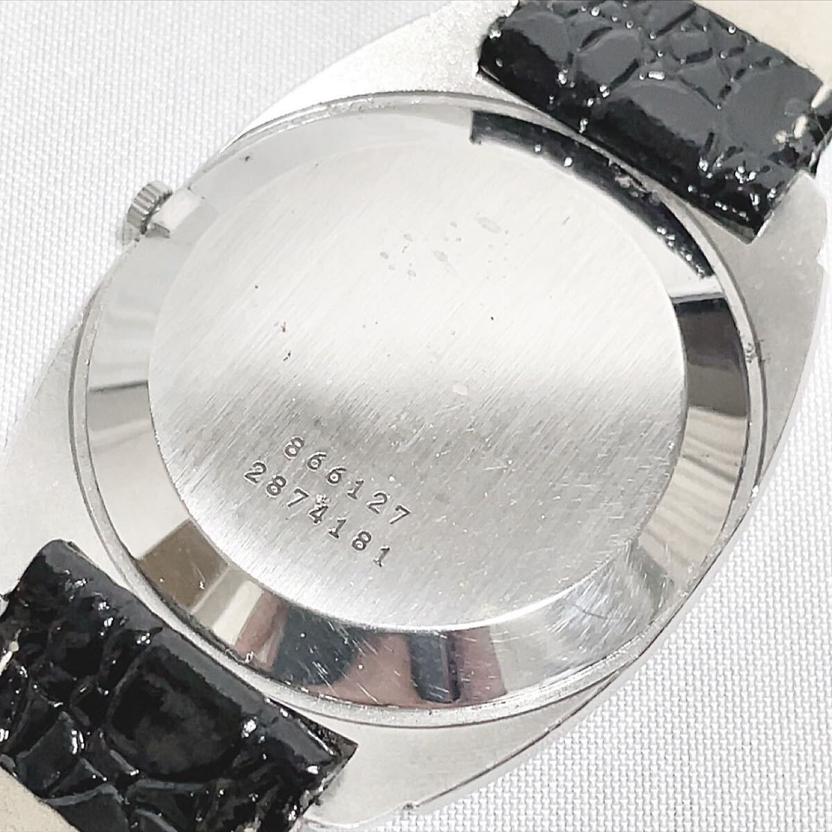 稼働品 UNIVERSAL GENEVE ユニバーサル ジュネーブ White Shadow 稼働品 UNIVERSAL GENEVE ユニバーサル ジュネーブ White Shadow