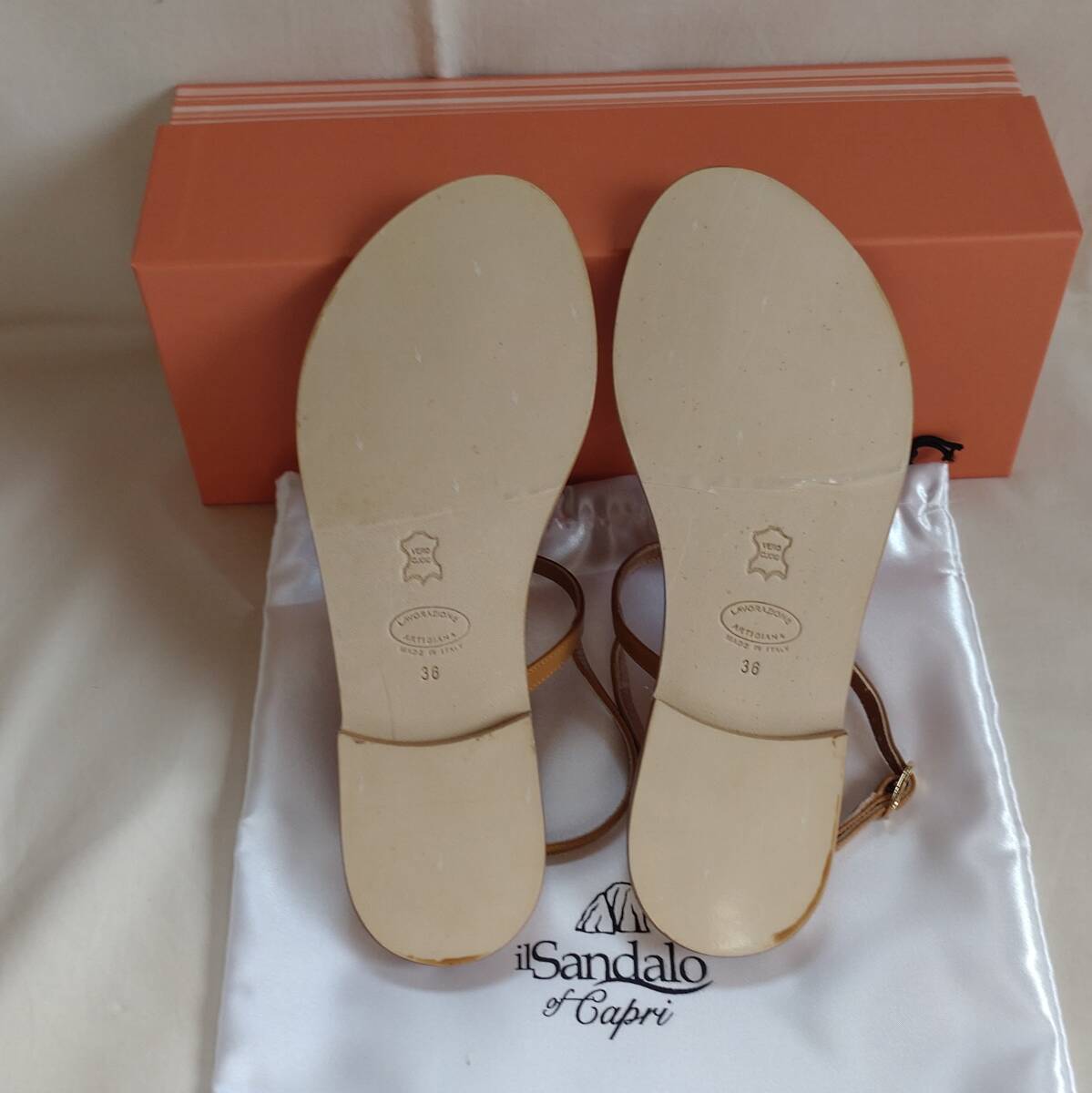 新品 il Sandalo of Capri イルサンダロオブカプリ レザー 新品 il Sandalo of Capri イルサンダロオブカプリ レザー