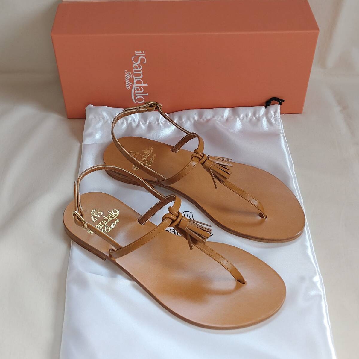 新品 il Sandalo of Capri イルサンダロオブカプリ レザー 新品 il Sandalo of Capri イルサンダロオブカプリ レザー