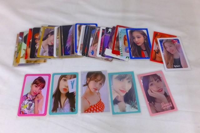 同梱可】中古品 韓流 TWICE ミナ ツウィ モモ 他 CD封入含む 同梱可】中古品 韓流 TWICE ミナ ツウィ モモ 他 CD封入含む