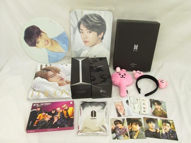 同梱可】中古品 韓流 防弾少年団 BTS ジョングク ジン 他 写真集 同梱可】中古品 韓流 防弾少年団 BTS ジョングク ジン 他 写真集