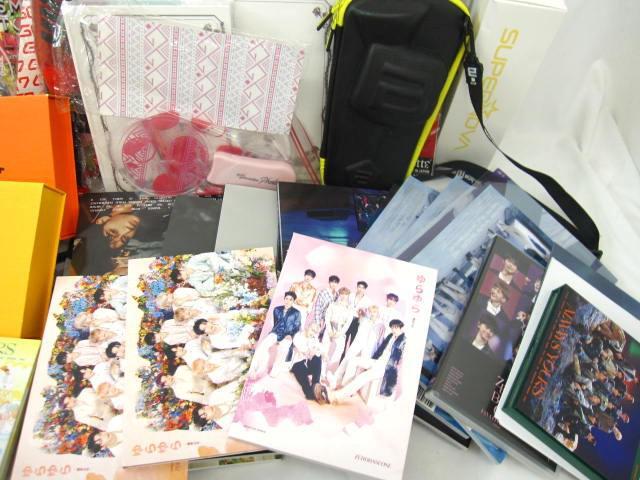 まとめ売り 中古品】 韓流 防弾少年団 BTS SEVENTEEN まとめ売り 中古品】 韓流 防弾少年団 BTS SEVENTEEN
