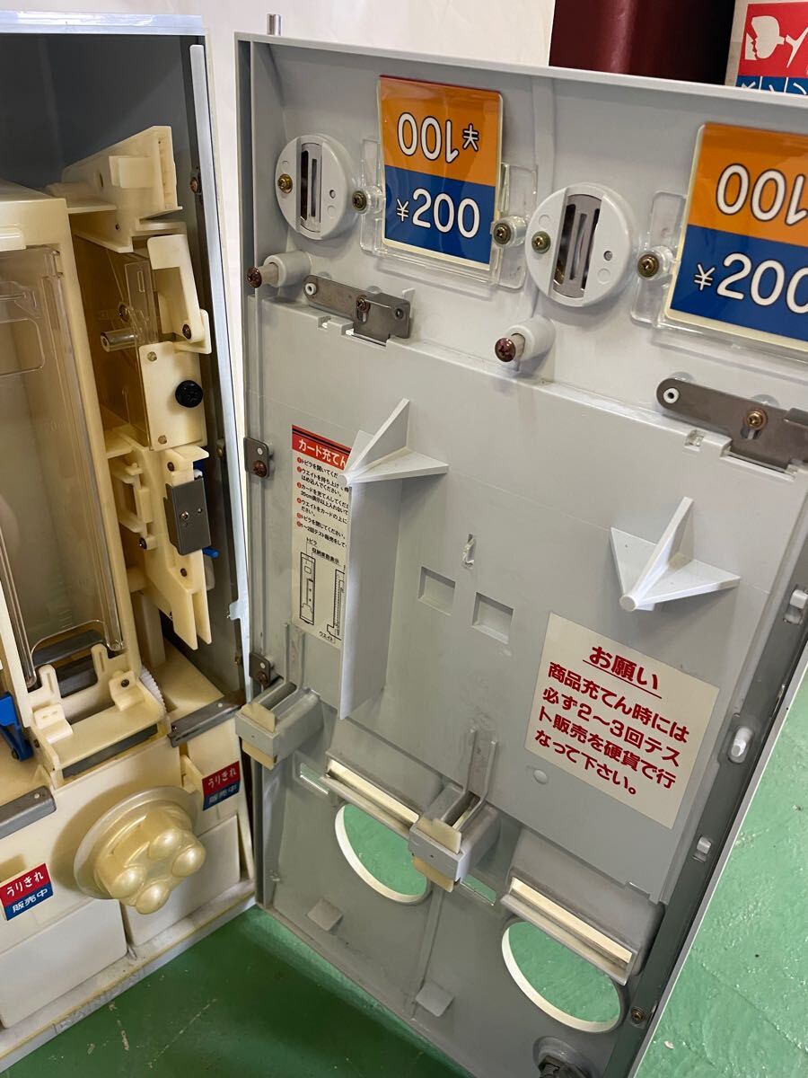 難あり】バンダイ カードダス ガチャガチャ本体 BANDAI 難あり】バンダイ カードダス ガチャガチャ本体 BANDAI