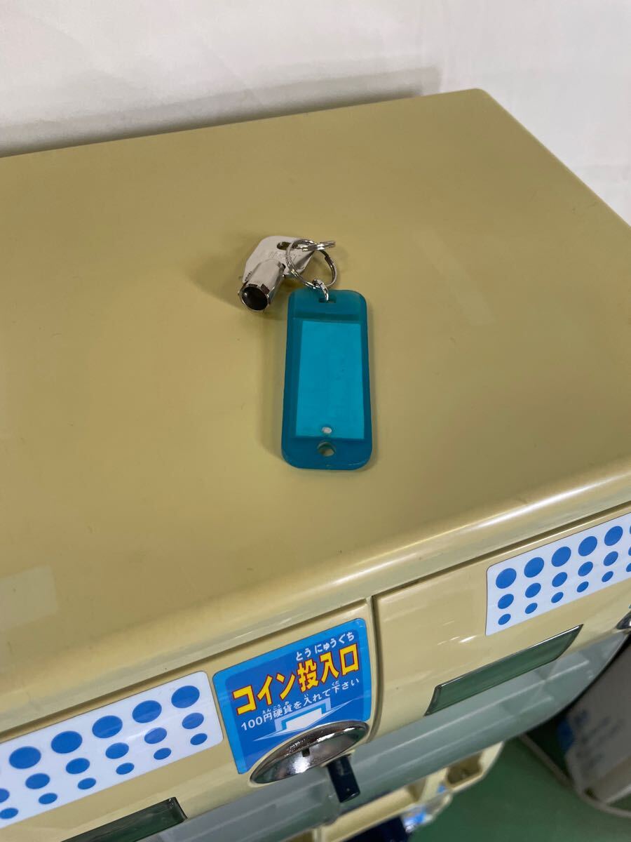 バンダイ カードダス 上段下段 ガチャガチャ本体 BANDAI BCM バンダイ カードダス 上段下段 ガチャガチャ本体 BANDAI BCM