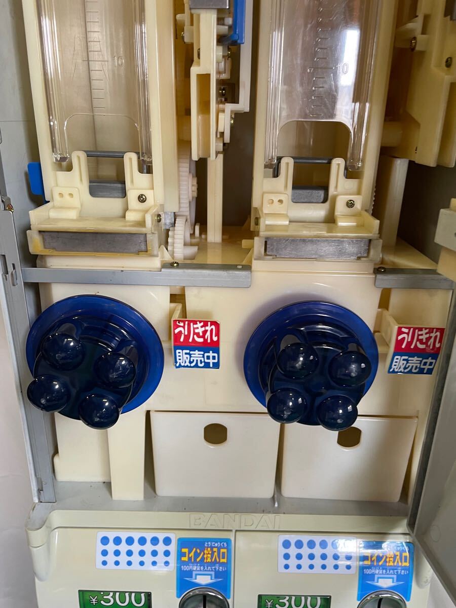 バンダイ カードダス 上段下段 ガチャガチャ本体 BANDAI BCM バンダイ カードダス 上段下段 ガチャガチャ本体 BANDAI BCM