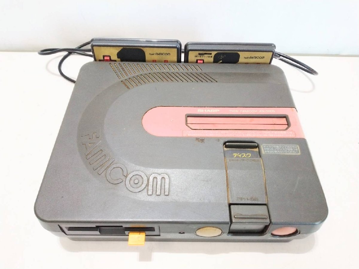 シャープ ツインファミコンAN-500B 本体 昭和レトロ シャープ ツインファミコンAN-500B 本体 昭和レトロ