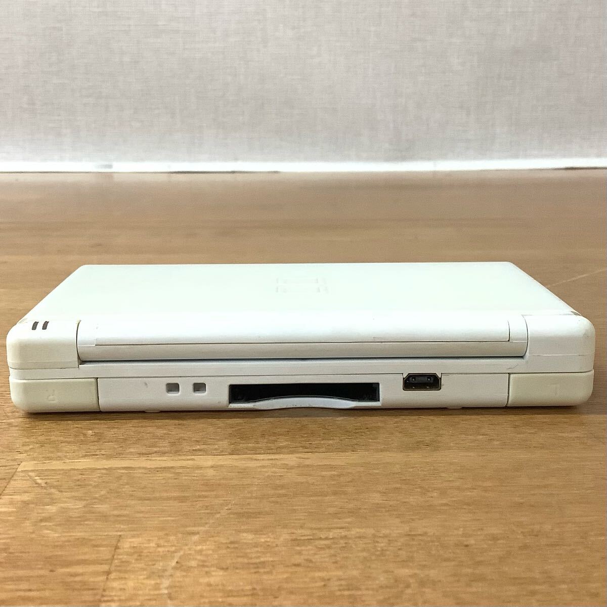 Nintendo (任天堂) ニンテンドーDS Lite USG-001｜トレファクONLINE
