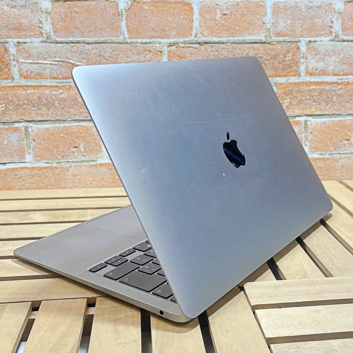 2389)MacBookAir 13-inch 2020 M1 / Apple M1 / 8GB /256 GB 2389)MacBookAir 13-inch 2020 M1 / Apple M1 / 8GB /256 GB