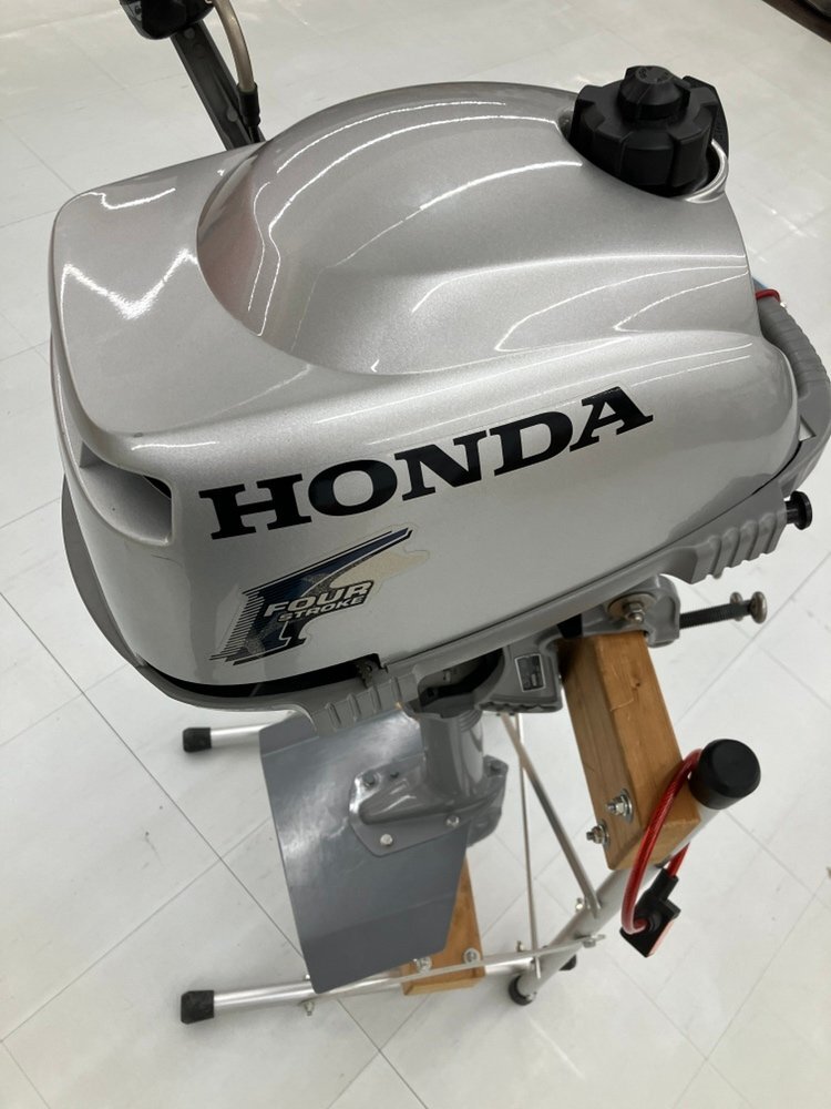 ☆ホンダ フォーストローク 2馬力船外機 BZBF 【ジャンク ☆ホンダ フォーストローク 2馬力船外機 BZBF 【ジャンク