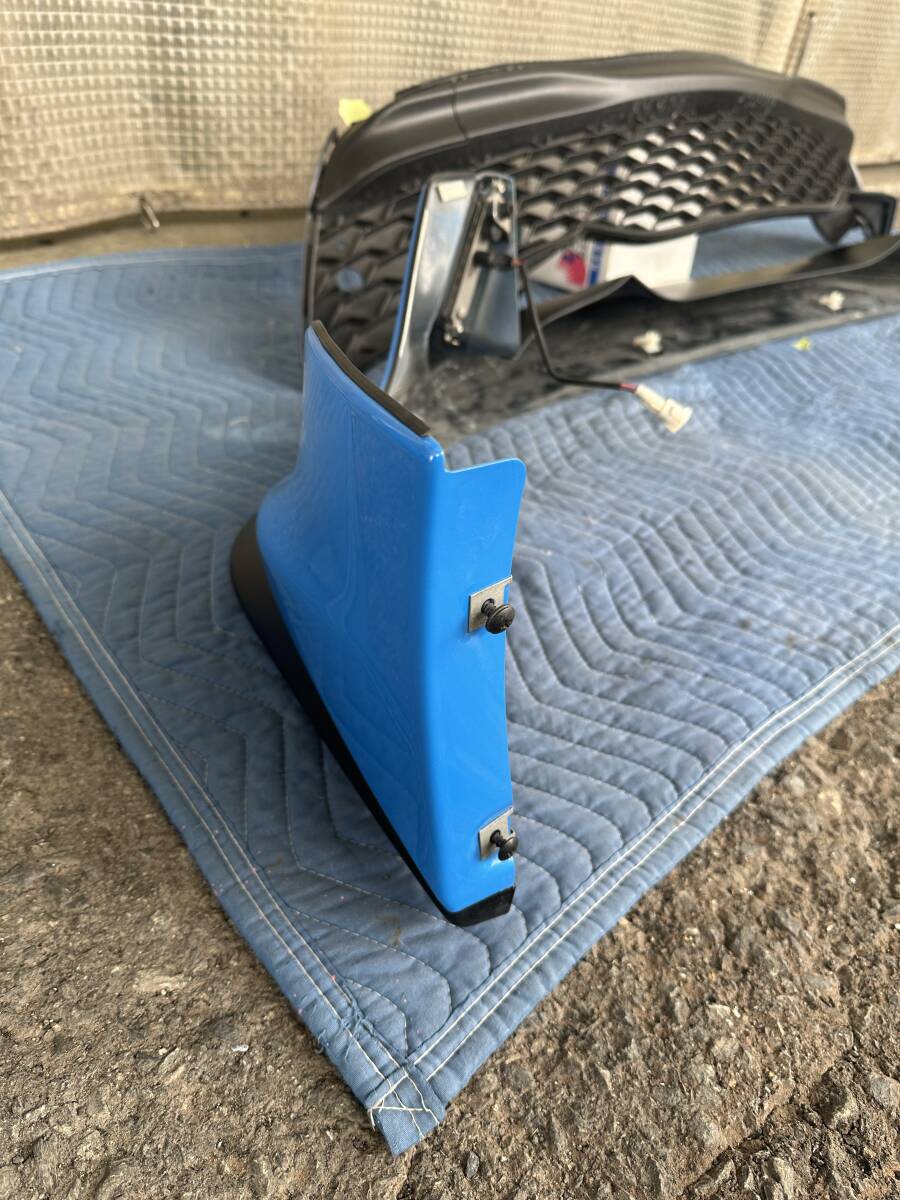 ★極上品★ZN6　後期　86　本物　正規品　TRD　フロントリップ　フロントスポイラー　デイライト付　配線付　ブライトブルー　配線付　