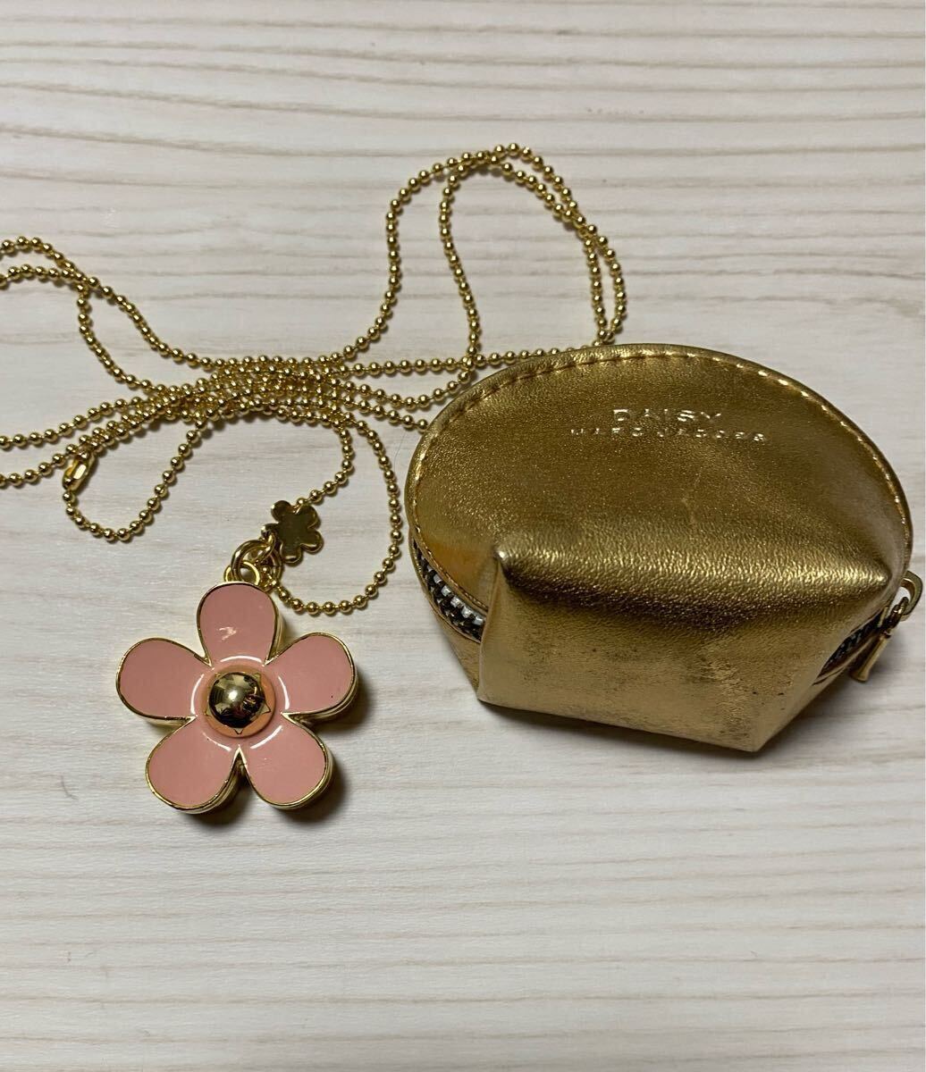 MARC JACOBS DAISY ミニポーチ&ネックレス　パフューム入り