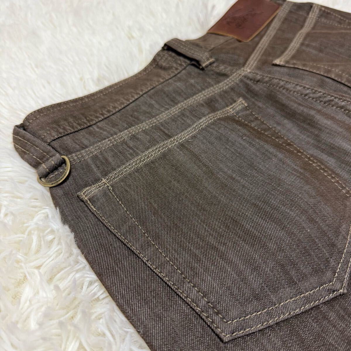 美品 BURBERRY LONDON バーバリーロンドン デニムパンツ 32 内側 美品 BURBERRY LONDON バーバリーロンドン デニムパンツ 32 内側