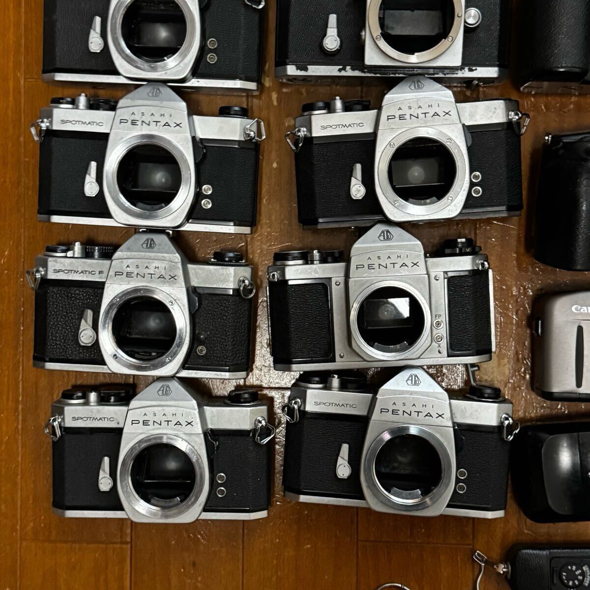 NA010 1円〜 フィルムカメラ 25台 AF MF レンズ 13本 大量 NA010 1円〜 フィルムカメラ 25台 AF MF レンズ 13本 大量