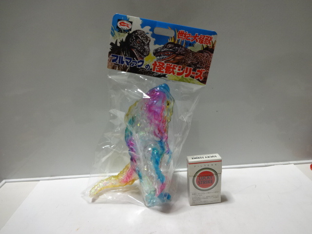 ヘドラソフビ!オーロラカラー!レア!美品✨ Yahoo!オークション - ヘドラ(ゴジラ)オーロラカラー ソフビ