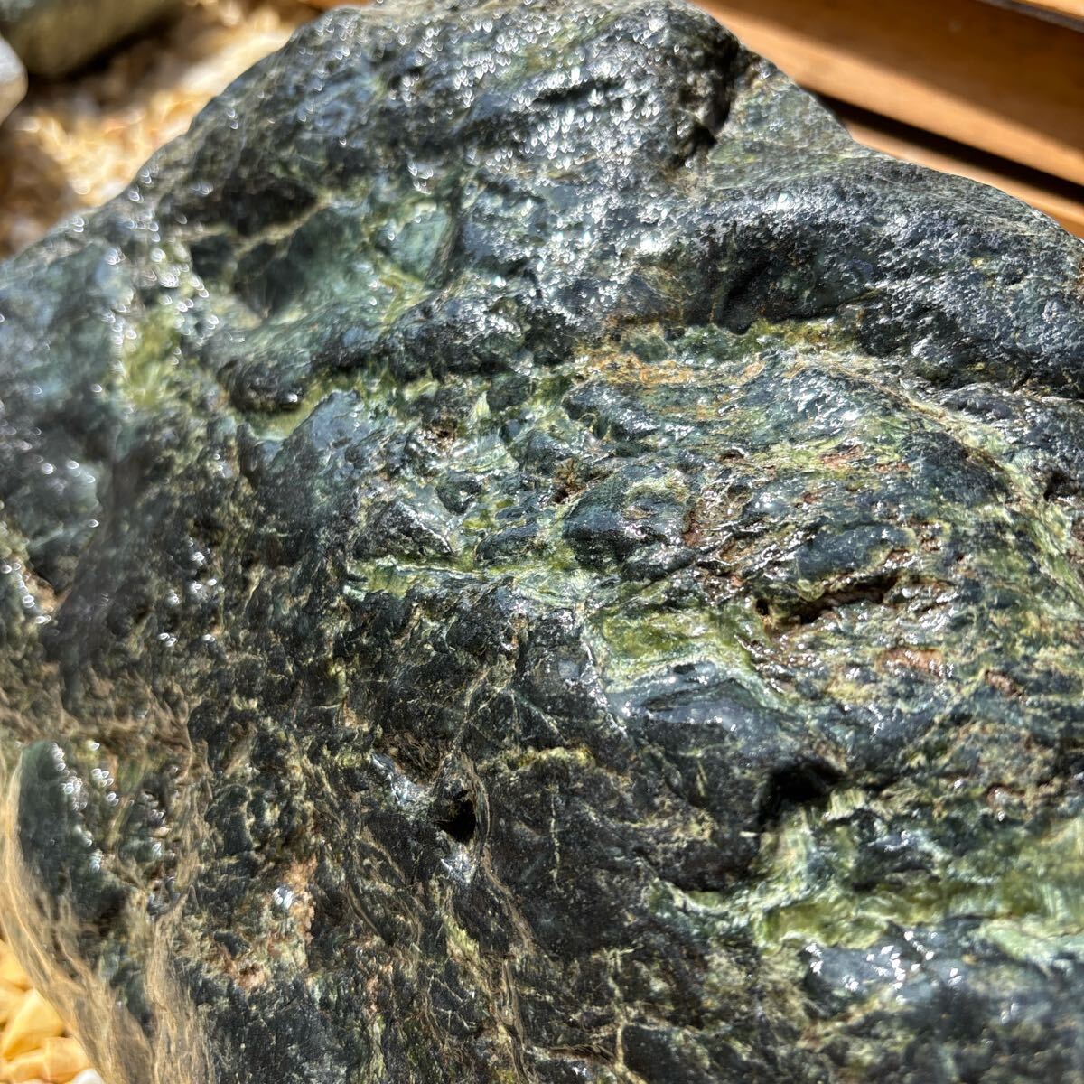 蛇紋石 蛇紋岩 阿波石 鑑賞石 庭石 青石 天然石 景石 枯山水 蛇紋石 蛇紋岩 阿波石 鑑賞石 庭石 青石 天然石 景石 枯山水