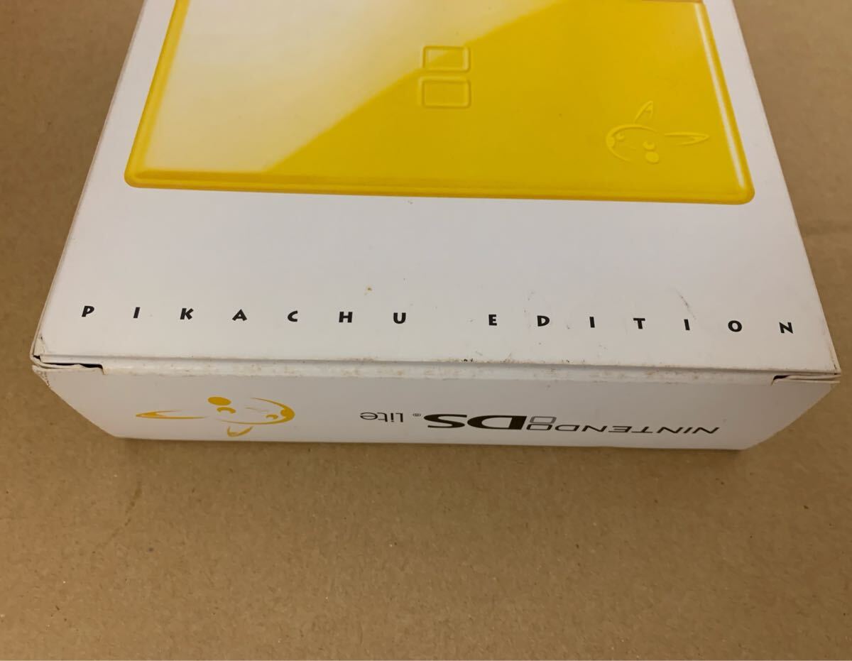 Nintendo DS Lite Pikachu Edition 空箱 ピカチュウ Nintendo DS Lite Pikachu Edition 空箱 ピカチュウ