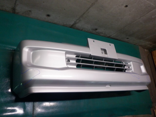 サンバー GD-TV1 FバンパーASSY 821_画像2