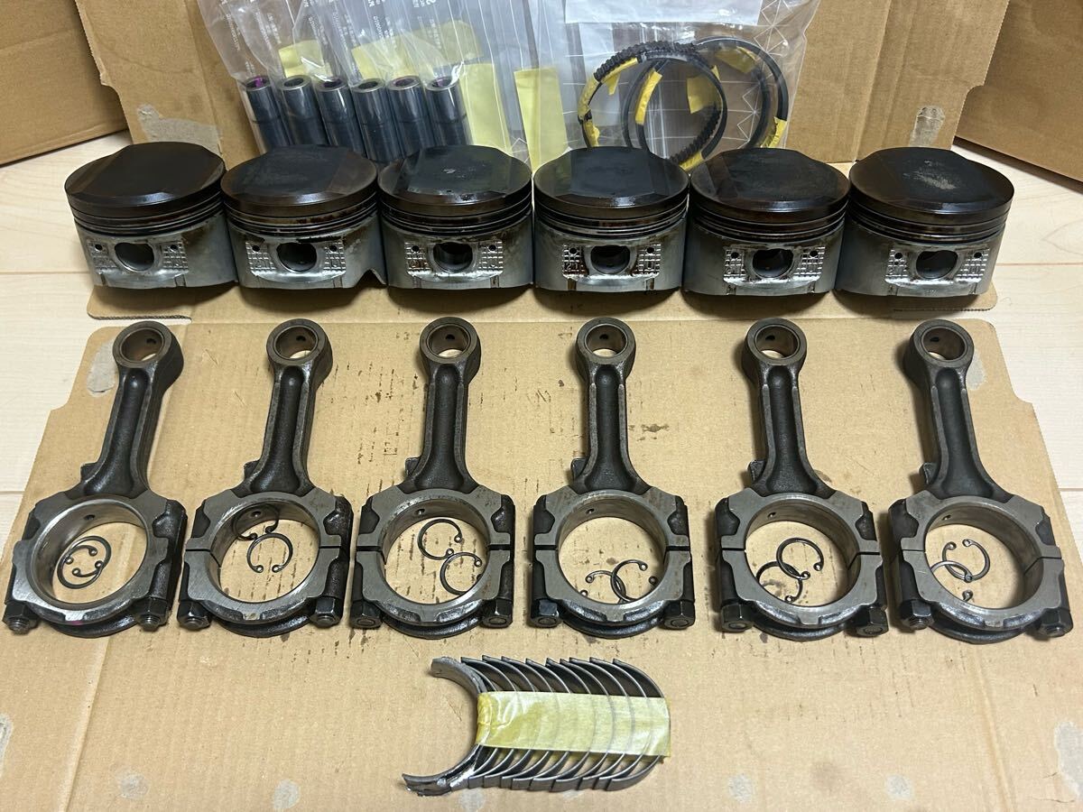 日産 純正 RB25DET ピストン ピストンリング ピストンピン 日産 純正 RB25DET ピストン ピストンリング ピストンピン