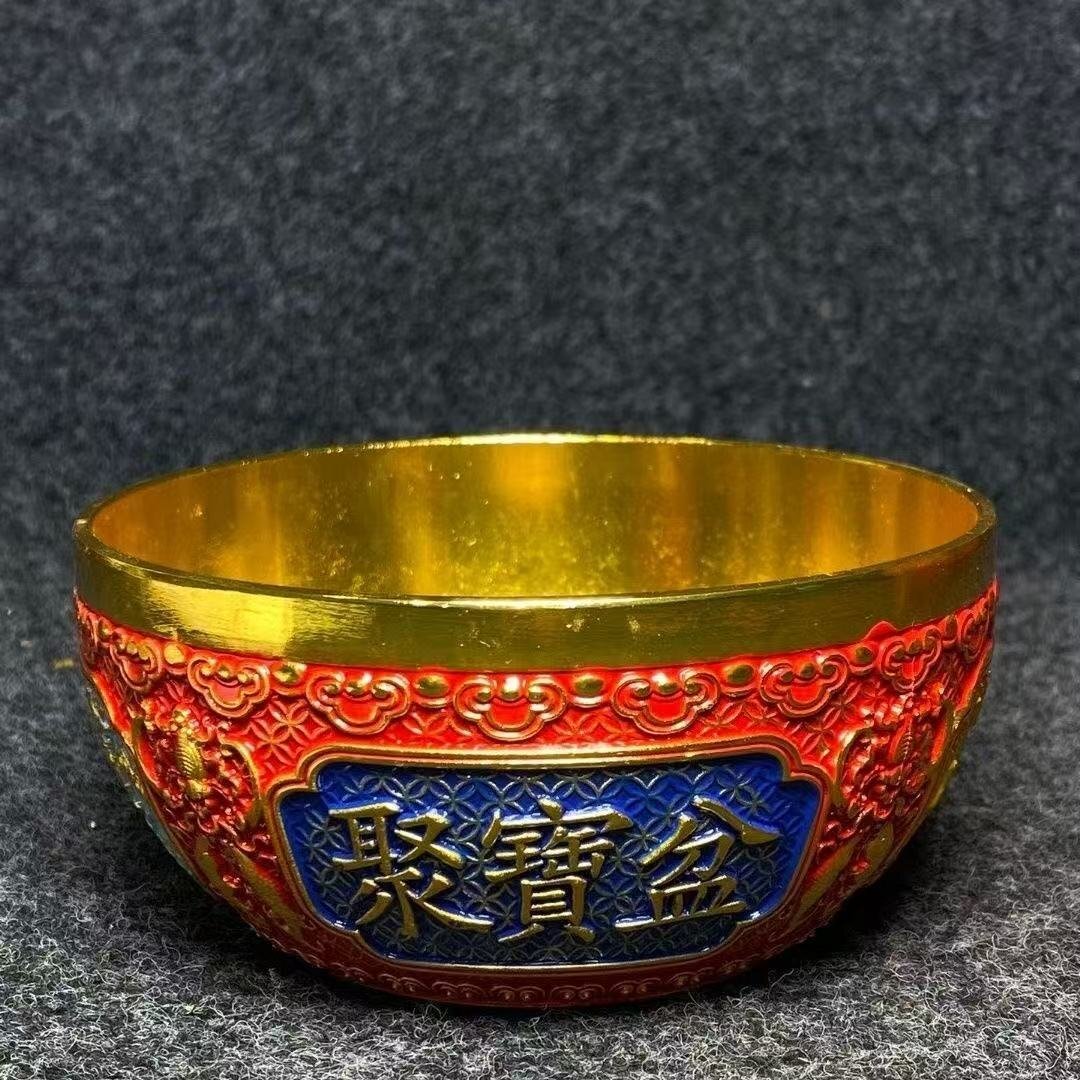 F416 旧家収蔵 大清乾隆御製漆器収蔵盒内蔵黄銅金銅彩画聚宝盆 F416 旧家収蔵 大清乾隆御製漆器収蔵盒内蔵黄銅金銅彩画聚宝盆