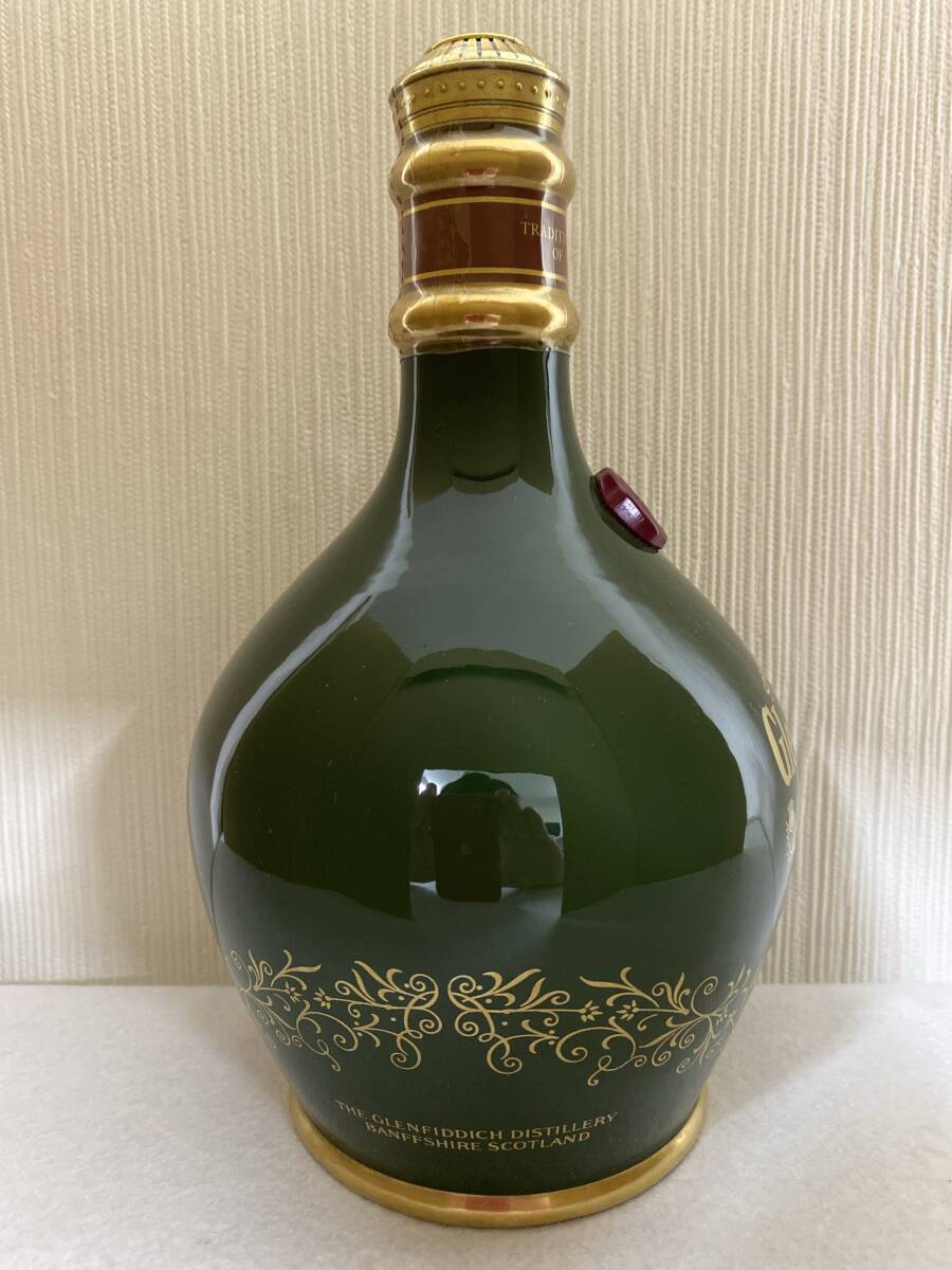 8693 未開栓 Glenfiddich/グレンフィディック 18年 エンシェント 8693 未開栓 Glenfiddich/グレンフィディック 18年 エンシェント