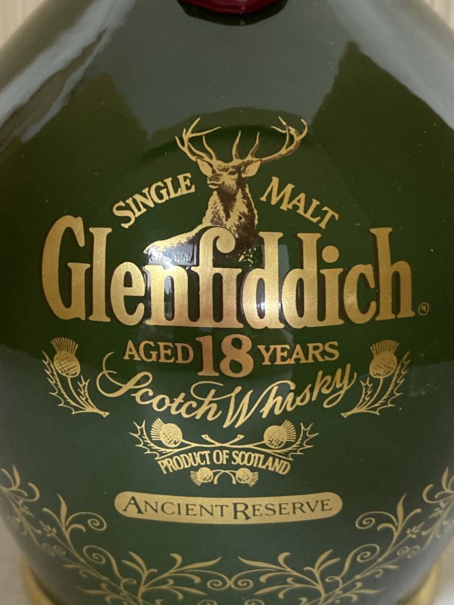 8693 未開栓 Glenfiddich/グレンフィディック 18年 エンシェント 8693 未開栓 Glenfiddich/グレンフィディック 18年 エンシェント