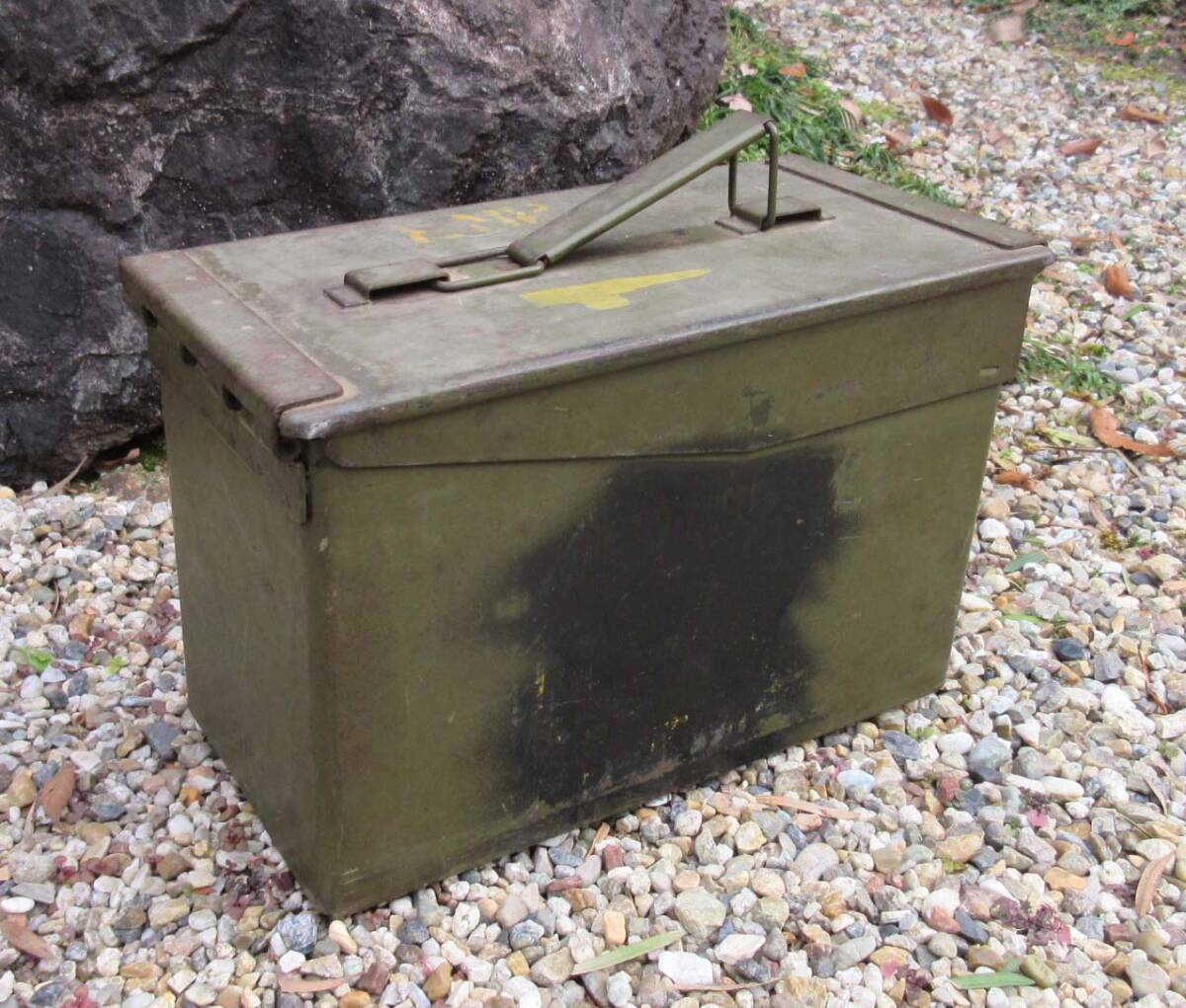アメリカ軍・重機関銃用弾薬箱 米軍アメリカ陸軍機関砲大砲薬莢 アメリカ軍・重機関銃用弾薬箱 米軍アメリカ陸軍機関砲大砲薬莢
