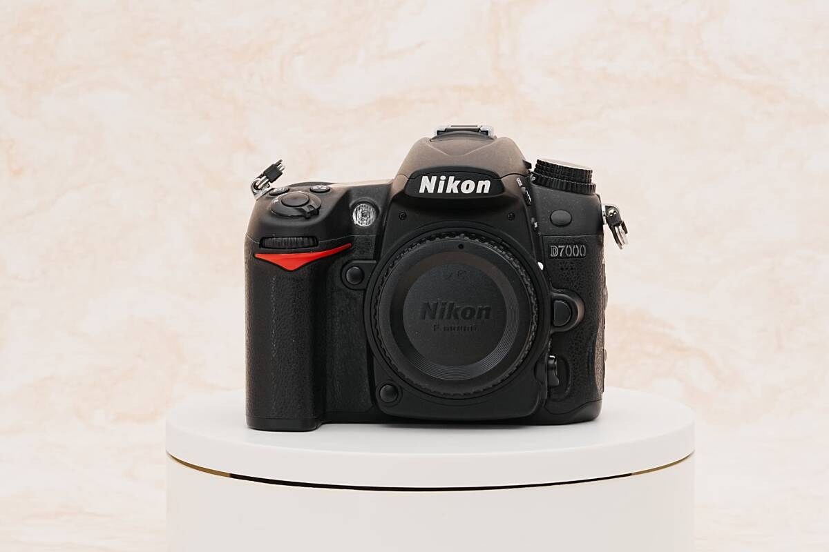 元箱・付属品・おまけつき】 美品 Nikon/ニコン D7000 NIKKOR 18 元箱・付属品・おまけつき】 美品 Nikon/ニコン D7000 NIKKOR 18