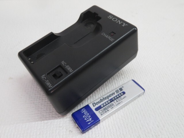 ☆SONY MZ-E70 ポータブルMDプレーヤー WALKMAN ソニー ☆SONY MZ-E70 ポータブルMDプレーヤー WALKMAN ソニー