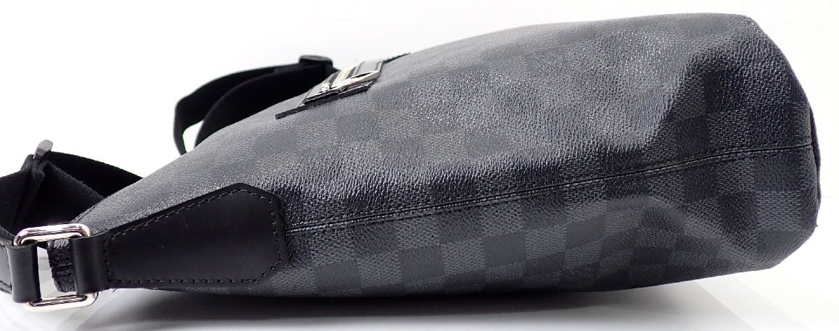 定価19万円ほど 極美品 ヴィトン N41106 ミックMM ショルダー 定価19万円ほど 極美品 ヴィトン N41106 ミックMM ショルダー