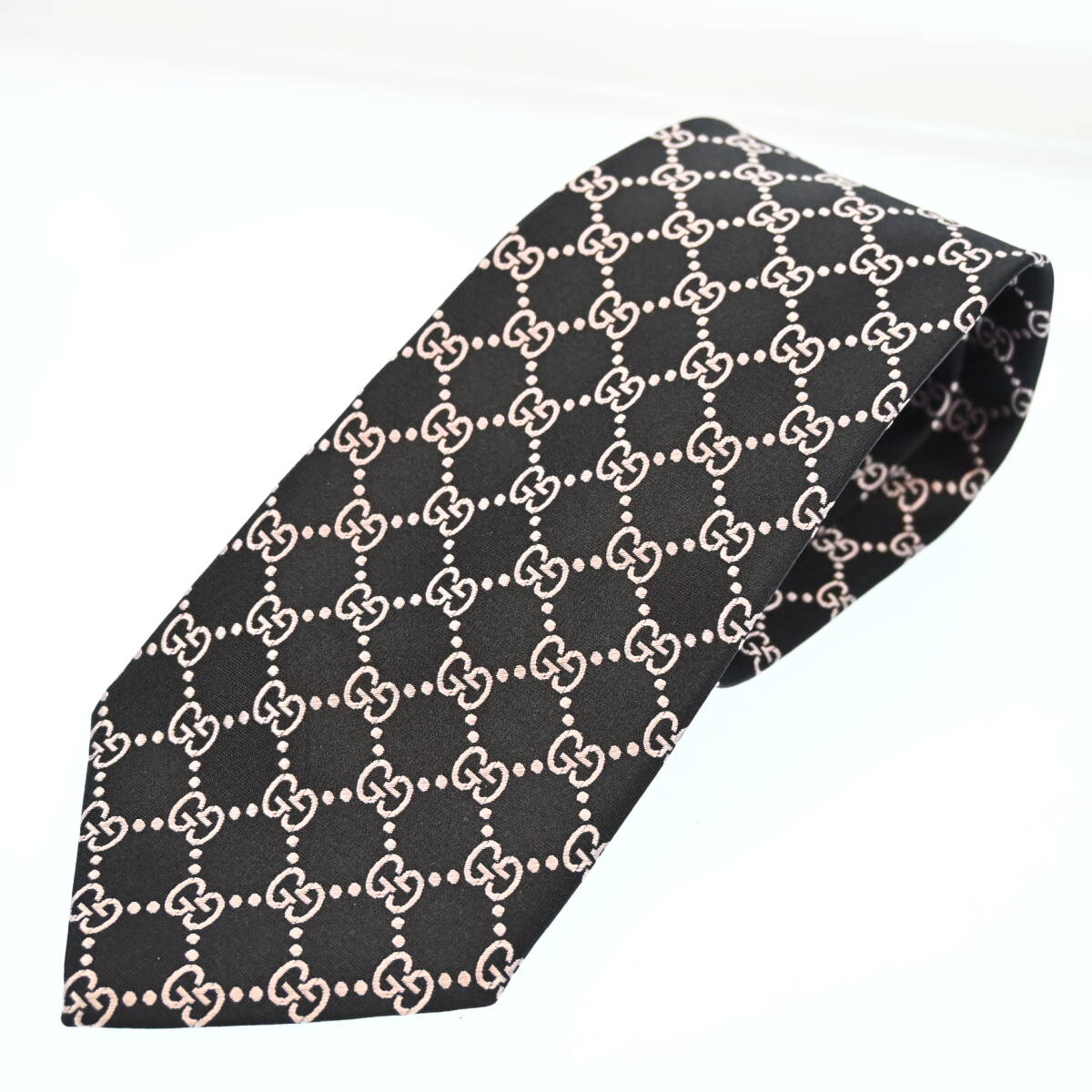 未使用展示品　GUCCI グッチ　ネクタイ　メンズ　 ブランド　ネクタイ　GG柄　P4170YS704