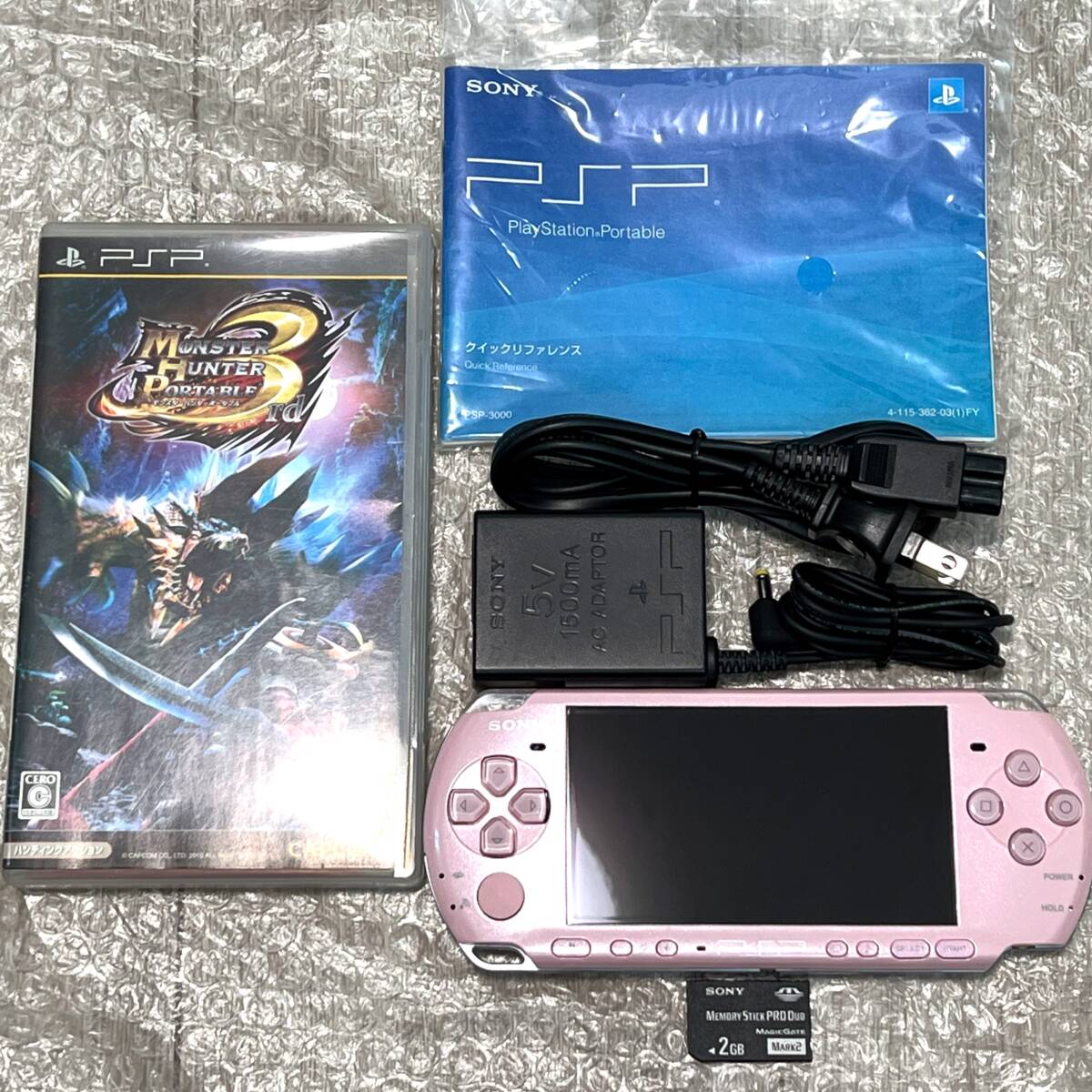 美品・動作確認済み・最終型〉PSP-3000 本体 ブロッサムピンク 美品・動作確認済み・最終型〉PSP-3000 本体 ブロッサムピンク
