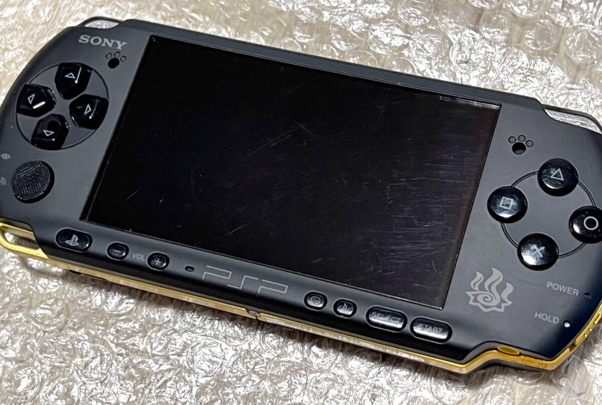 美品・動作確認済み・最終型〉PSP-3000 本体 モンスターハンター