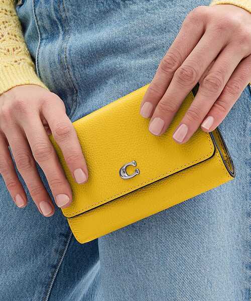 「COACH」 財布 ONE イエロー系その他 レディース