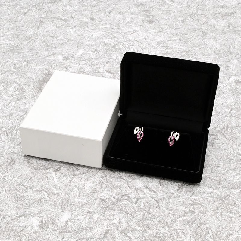  обе уголок всего 0.3ct натуральный рубин серьги K18WG всего 0.22ct бриллиантовые серьги 2WAY leaf узор обе уголок для белое золото металлы 3.8g б/у бесплатная доставка 