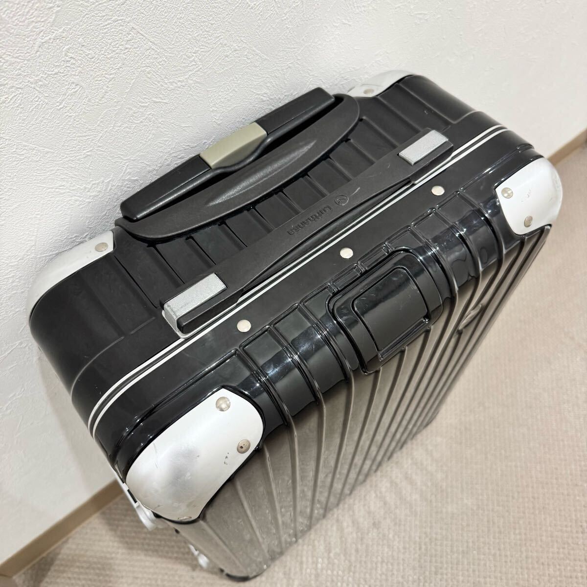 RIMOWA ルフトハンザ エレガンス 32L レア 2輪 リモワ 機内 RIMOWA ルフトハンザ エレガンス 32L レア 2輪 リモワ 機内