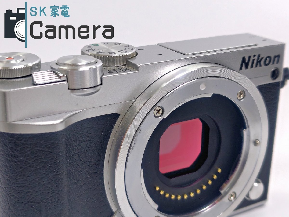 1円~ Nikon1 J5 + 1NIKKOR 30-110mm F3.8-5.6 VR 電池 充電器 1円~ Nikon1 J5 + 1NIKKOR 30-110mm F3.8-5.6 VR 電池 充電器
