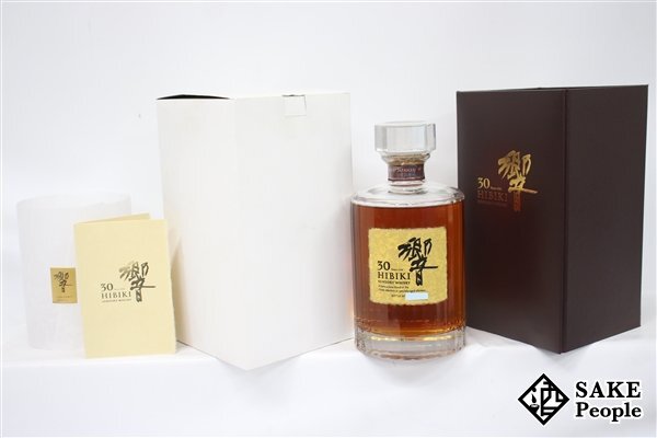 ◇1円~ サントリー 響 30年 700ml 43% 箱 白箱 冊子付き ◇1円~ サントリー 響 30年 700ml 43% 箱 白箱 冊子付き
