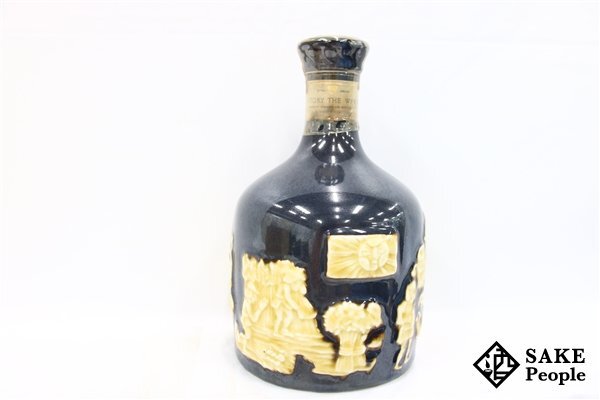 ◇1円~ サントリー ザ・ウイスキー 有田焼 陶器ボトル 750ml 43 ◇1円~ サントリー ザ・ウイスキー 有田焼 陶器ボトル 750ml 43