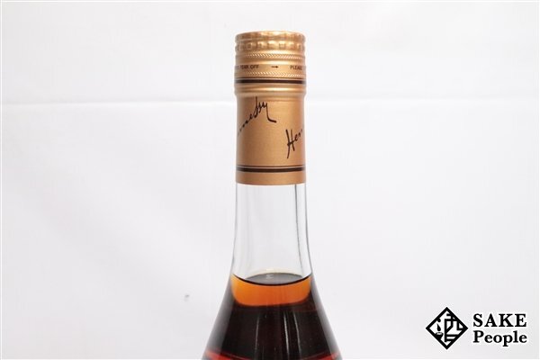 ◇1円~ ヘネシー VSOP スリムボトル クリア 700ml 40% 箱付き ◇1円~ ヘネシー VSOP スリムボトル クリア 700ml 40% 箱付き