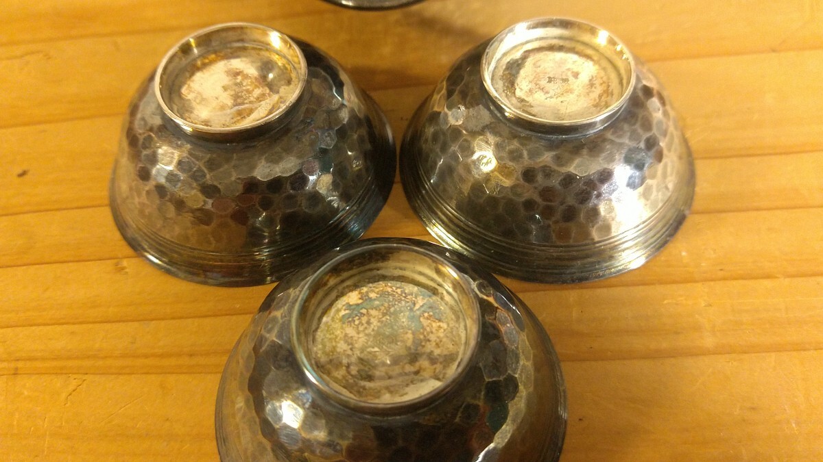 銀製酒器 約136g 山崎謹製 純銀刻印 銀製品 徳利 お猪口 箱無し 銀製酒器 約136g 山崎謹製 純銀刻印 銀製品 徳利 お猪口 箱無し