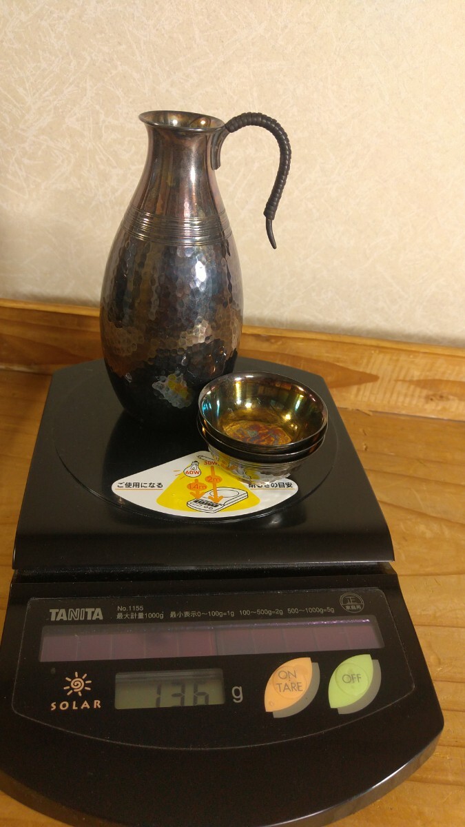 銀製酒器 約136g 山崎謹製 純銀刻印 銀製品 徳利 お猪口 箱無し 銀製酒器 約136g 山崎謹製 純銀刻印 銀製品 徳利 お猪口 箱無し