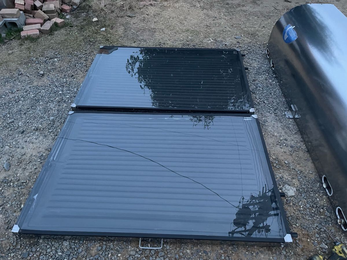 中古2012年製造・一般普及型200L3㎡太陽熱温水器・長府工産SH 中古2012年製造・一般普及型200L3㎡太陽熱温水器・長府工産SH